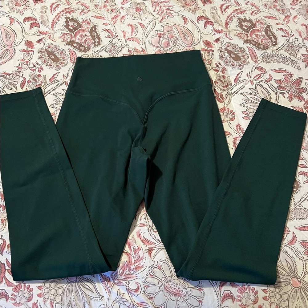 Vitality Cloud Leggings - Picture 2 of 5